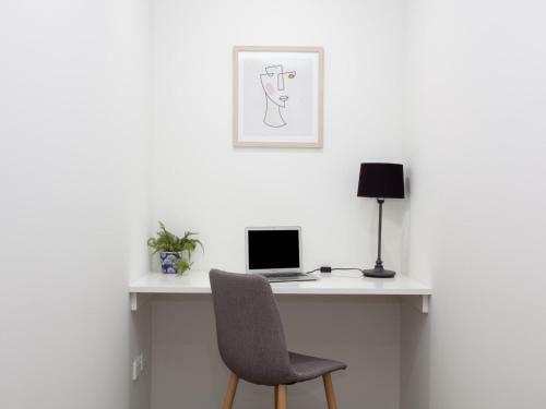 Apartamento Golf Lovers Retreat-long/short Term Lets Avl: L'abode