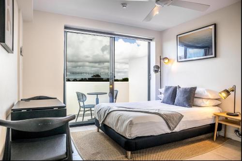 Apartamento Cosy Studio With Balcony On Newtown Dining Strip