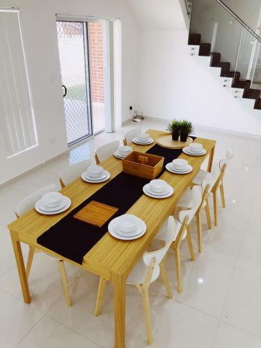 Villa 44a Adelaide Street