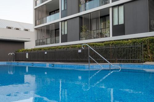 Stylish Camperdown Apartment And Parking Inc