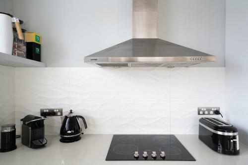 Stylish Beach Home // Moments From Water