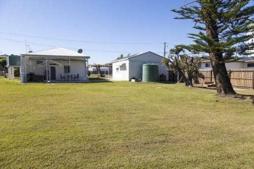 Urangan Harbour Cottage