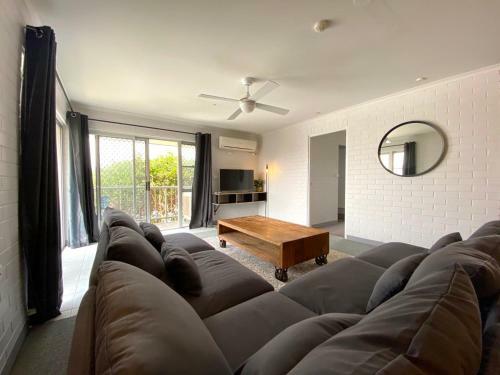 Hotel Yamba Views Accommodation
