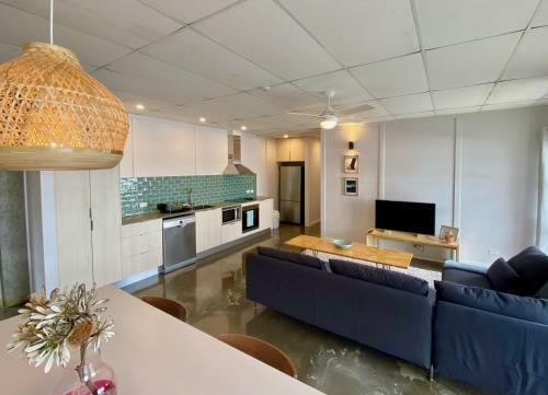 Hotel Yamba Views Accommodation
