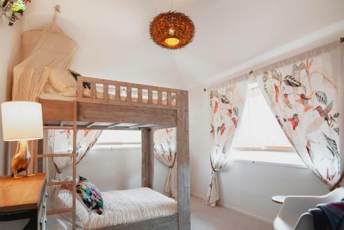 Barellen Beach House