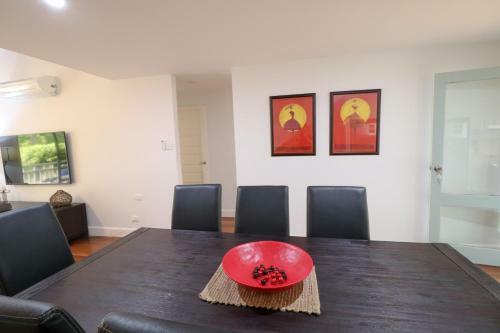 Bluewater Executive Villa In Raffertys Resort