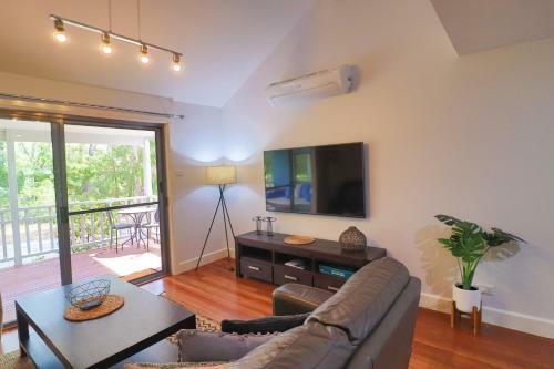 Bluewater Executive Villa In Raffertys Resort