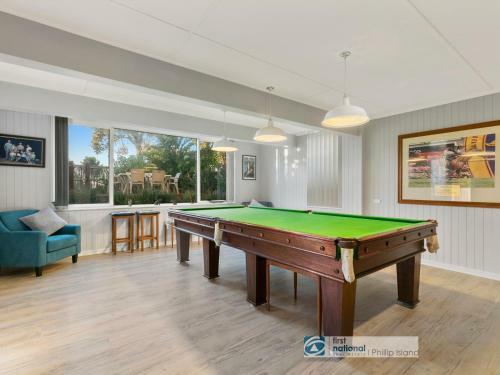 8 Broadwater Court, Cowes