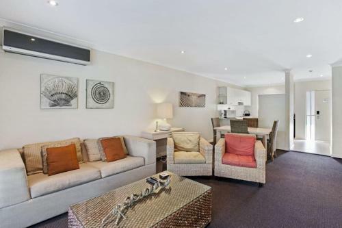 Apartamento Unit 355 'oaks Pacific Blue' Pool, Spa And More Available In Complex!