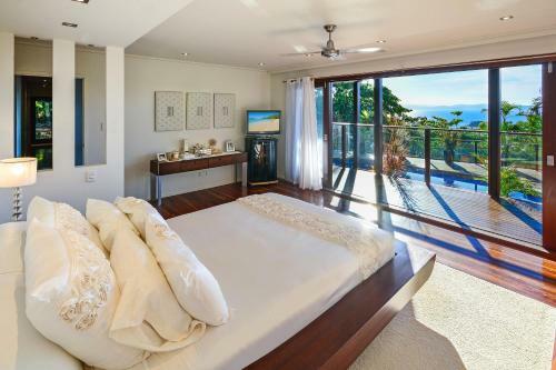 Whitsunday Waters On Hamilton Island