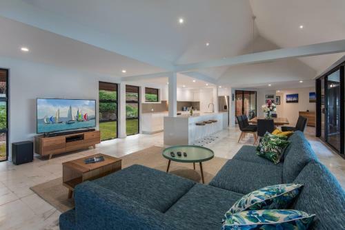 Mermaids Reach On Hamilton Island