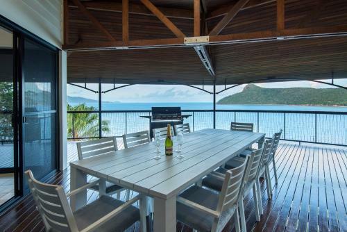 Mermaids Reach On Hamilton Island