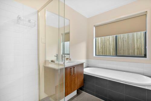 Ocean View Crescent 59