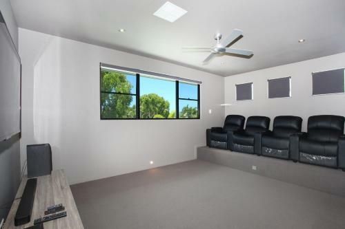 Apartamento Central Marcoola Holiday Home