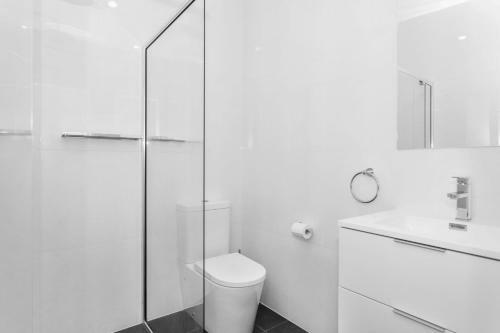 Pa's Beach House - Apartment 2