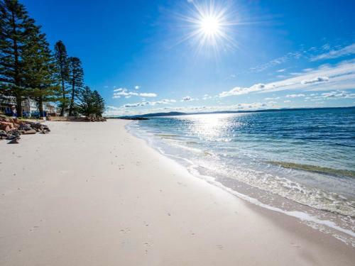 Mermaids Rest @ Corlette