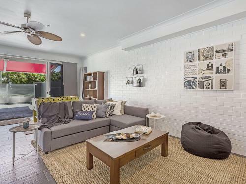 Living The Dream @ Corlette