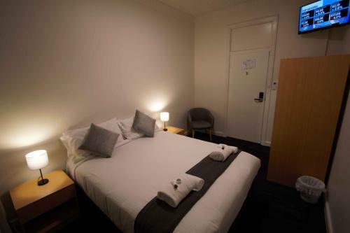 Sydney Junction Hotel