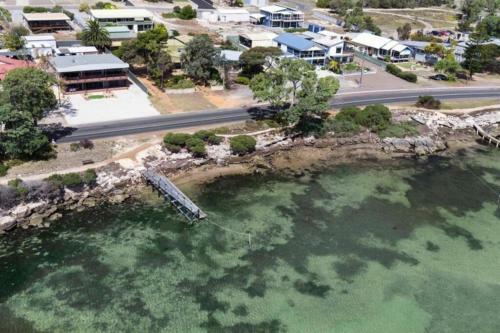 Almonta Apartments On The Water Front