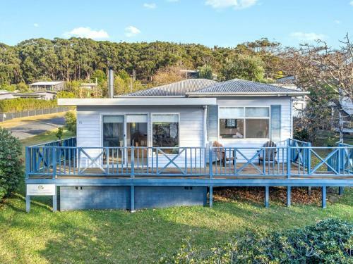 Beach Break At Hyams Beach 4pm Check Out Sundays