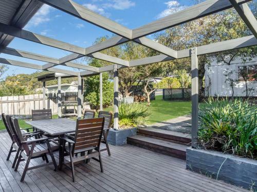 Beach Break At Hyams Beach 4pm Check Out Sundays