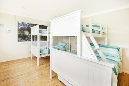 Sea Dream - Pet Friendly - 1 Min Walk To Beach