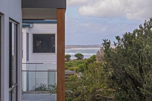 Coffs At Surf Beach Phillip Island