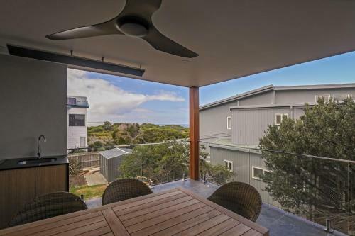 Coffs At Surf Beach Phillip Island