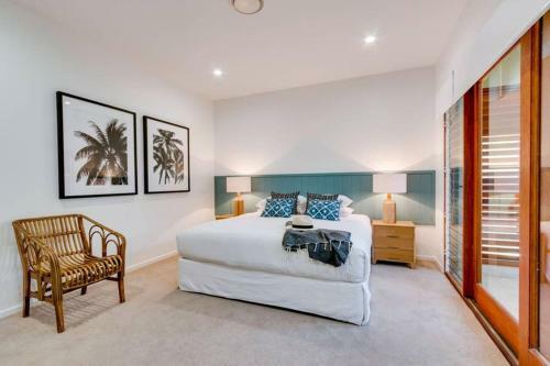 Sapphire Seas Beach House