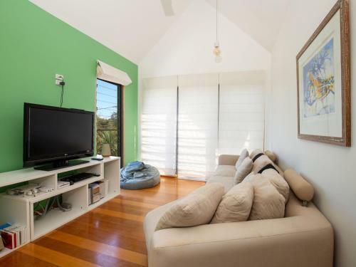 Illaroo I Absolute Waterfront With Spa