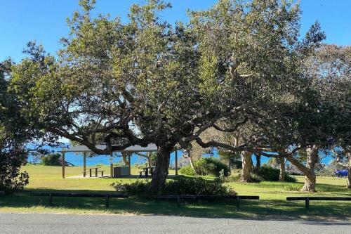 Little Beach Bungalow - At Bartlett's
