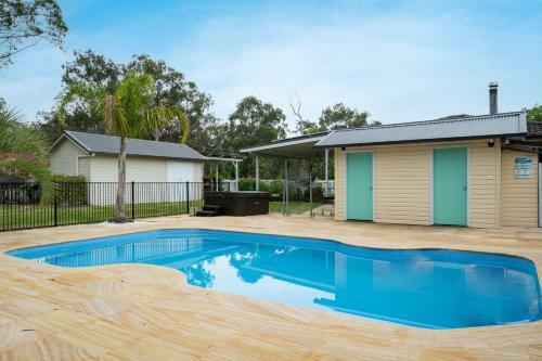 Beautiful Country Home // Pool // Games Room