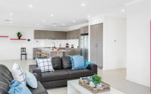 25 Stacey Drive