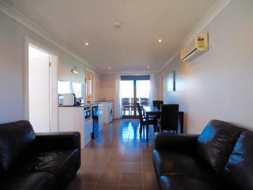 Callala Beach Shack - Pet Friendly