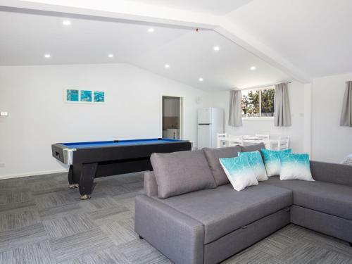 Quay Haven I Pet Friendly I Directly Opposite Beach