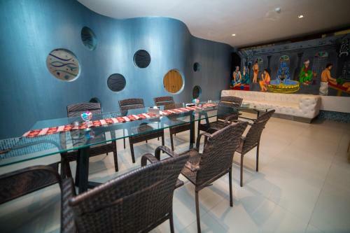 Parkway Inn Hotel & Spa