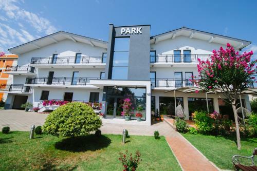 Hostal Pansion Park