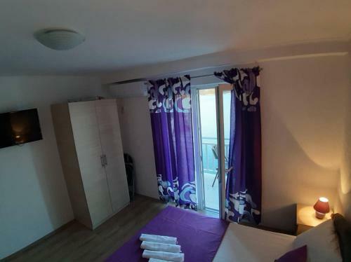 Apartments Le?a