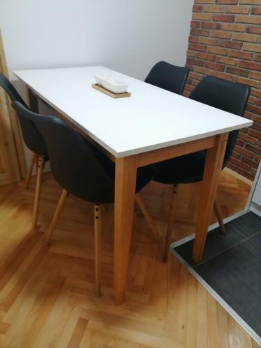 Small (34m2) Modern Apartment With Parking Place