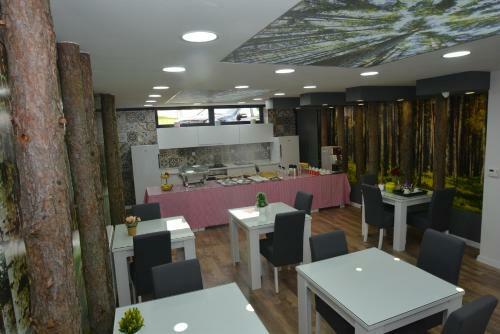 Apart Hotel Family
