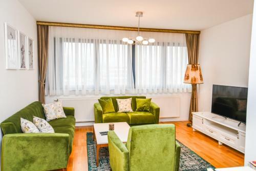 Modern 2bdr Apartment-best View- Free Parking
