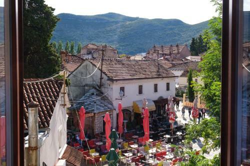 Integra Hotel