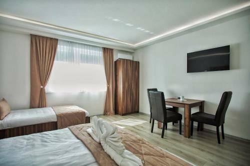 Hotel Motel L'amour
