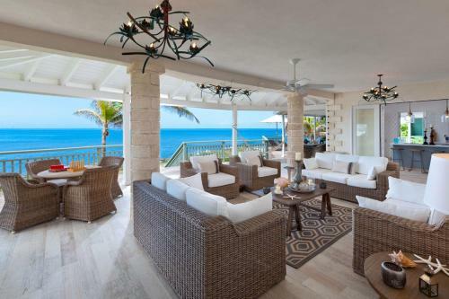 Villa Emily House Blue Sky Luxury