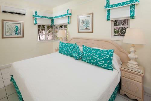 Villa West We Go By Blue Sky Luxury