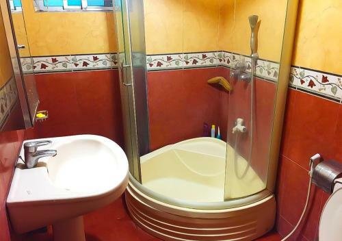 Hostal Maya Service Apt Guest House