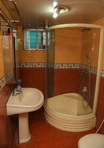 Hostal Maya Service Apt Guest House