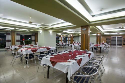 Hotel Naz Garden