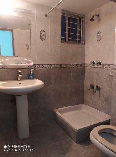 Apartamento Dhaka Cozy