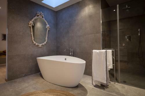 Stylish Smarthome Apartments - Uccle